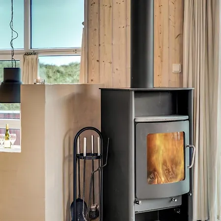 Ludviga - 400m From The Sea By Interhome *